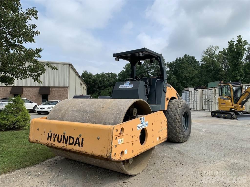 Hyundai HR120C-9 Котки тротуарні
