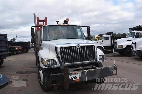 IMT 3820 Автокрани