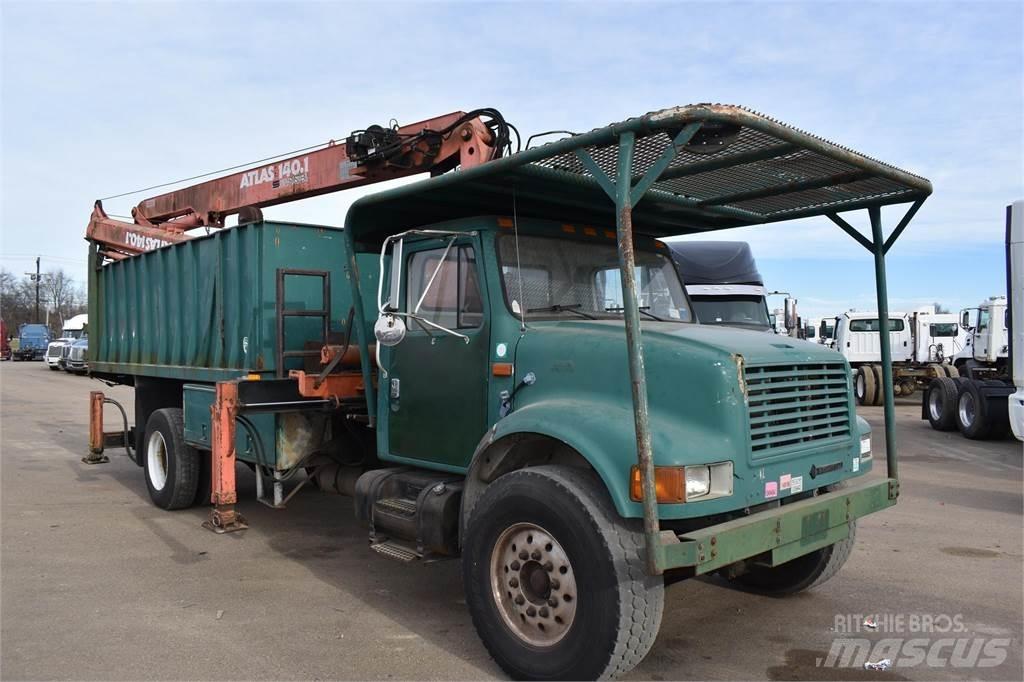 International 4700 Автокрани