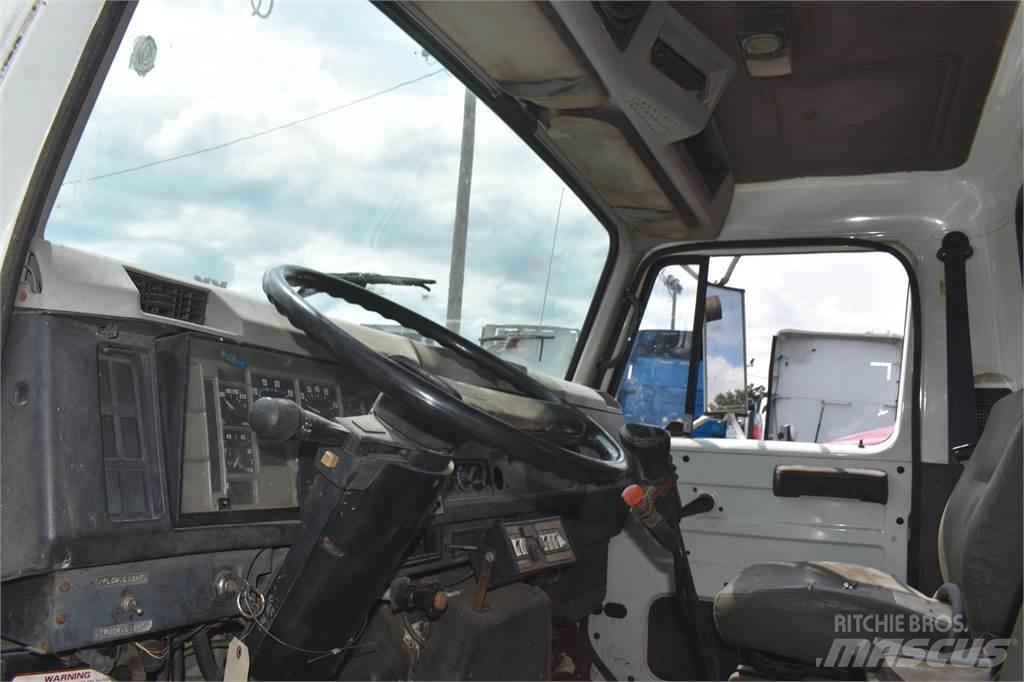 International 4700 Самоскиди