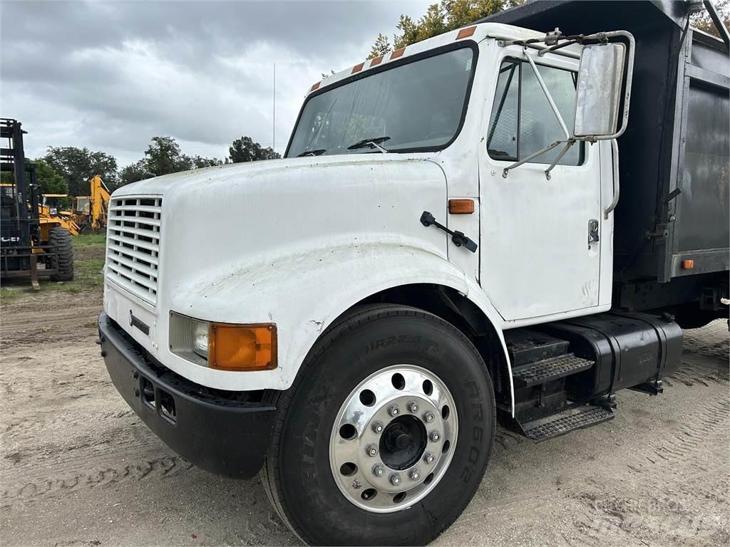 International 4700 Самоскиди