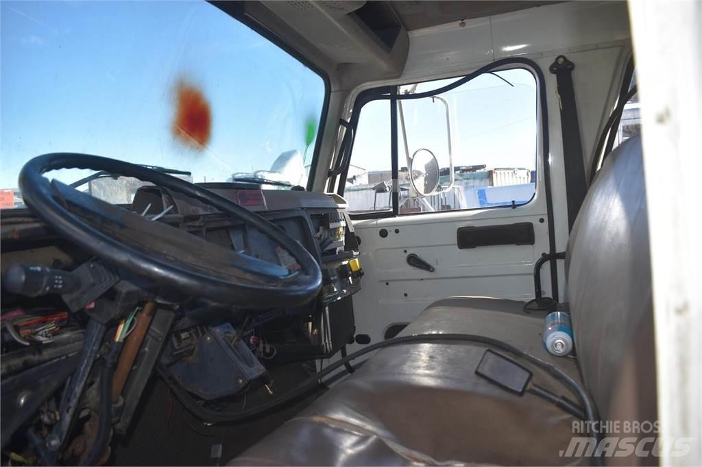 International 4700 Самоскиди
