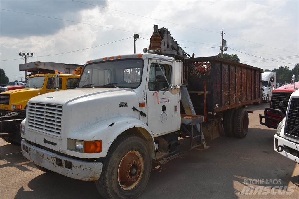 International 4900 Автокрани