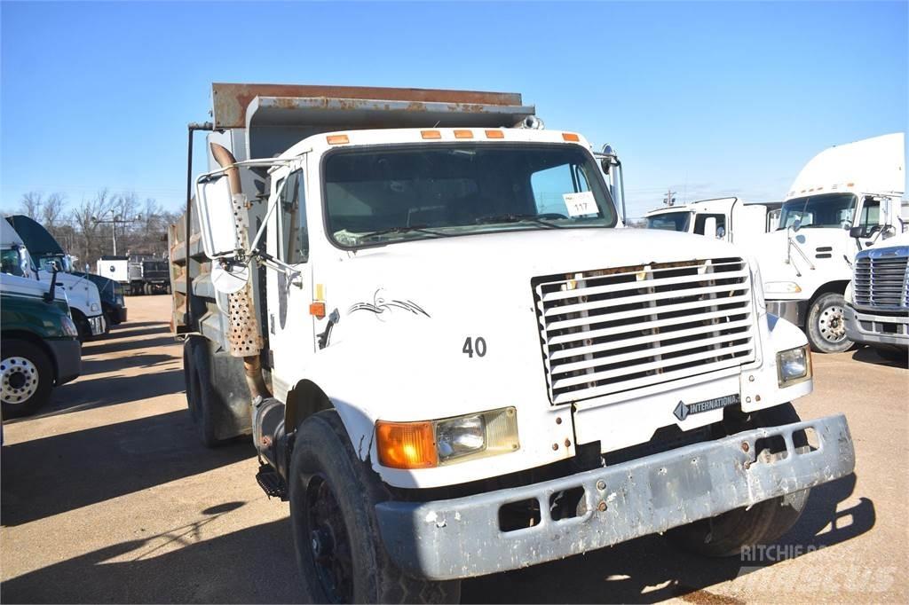International 4900 Самоскиди