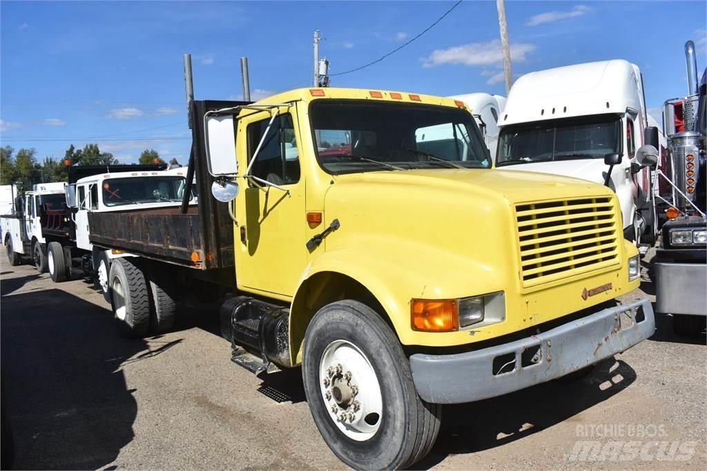 International 4900 Самоскиди