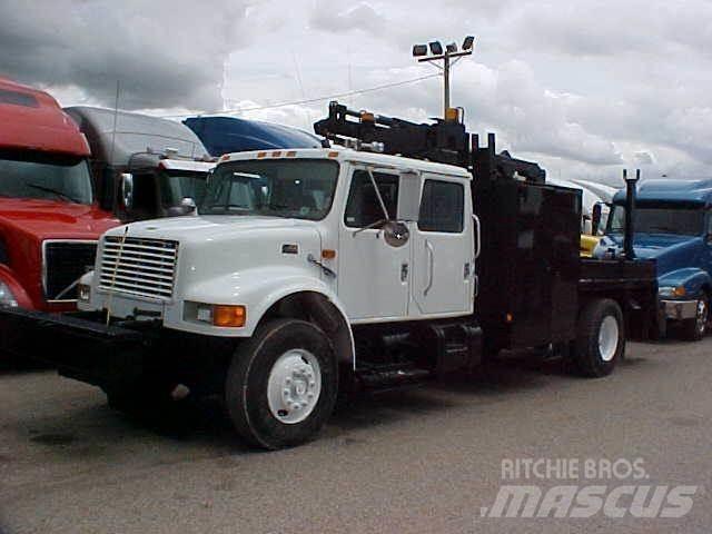 International 4900 Комунальні автомобілі / автомобілі загального призначення