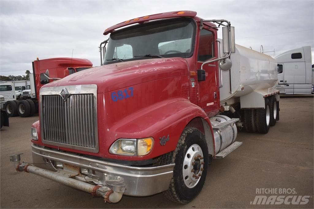 International 9200 Вантажівки-цистерни
