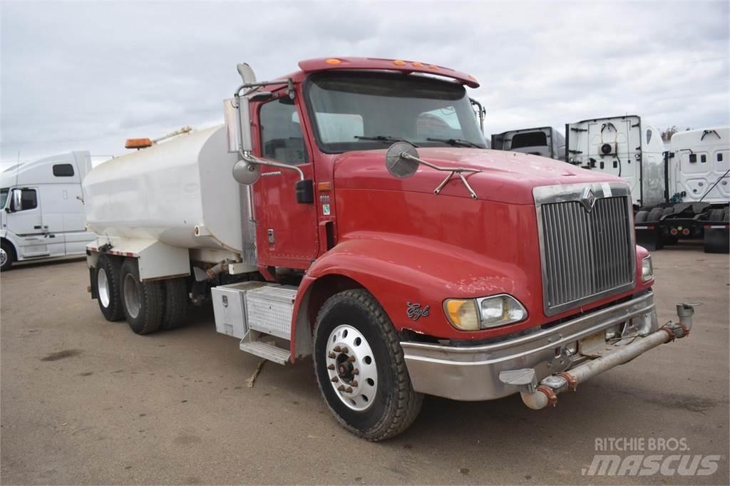 International 9200 Вантажівки-цистерни