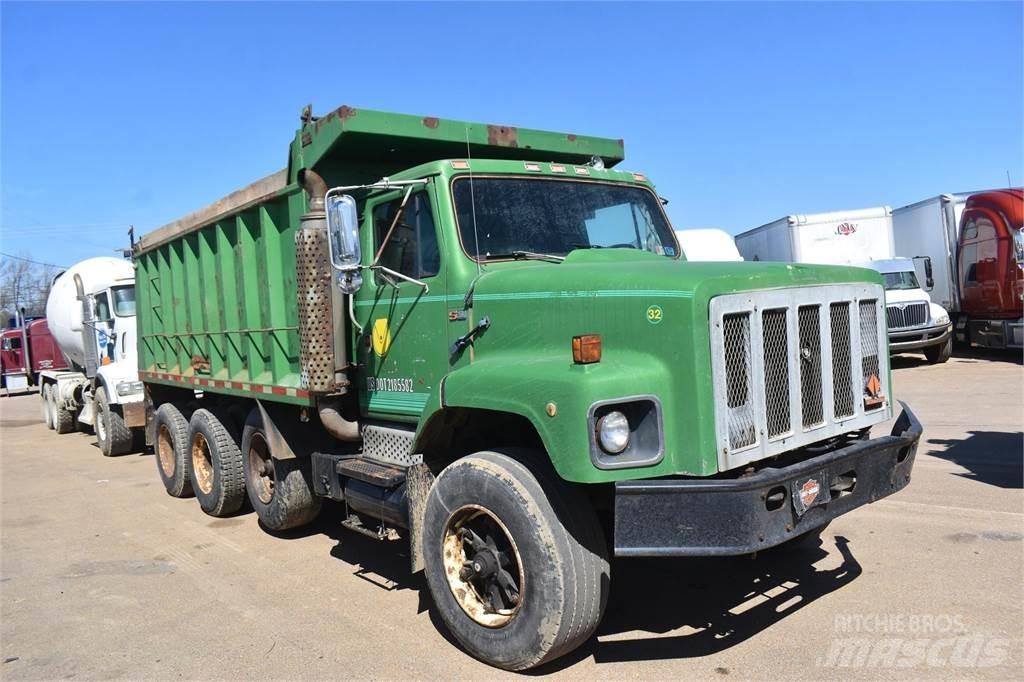 International S2600 Самоскиди
