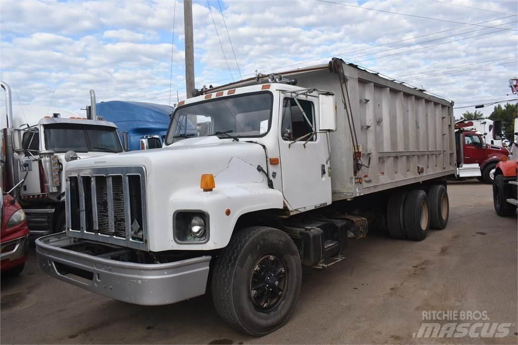 International S2600 Самоскиди