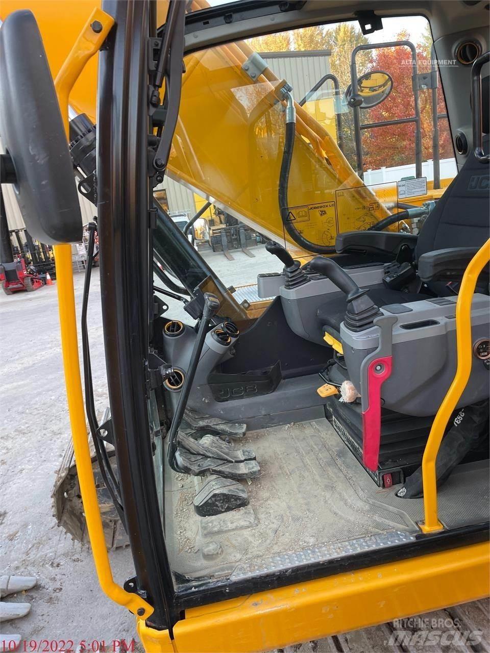 JCB 220X Гусеничні екскаватори
