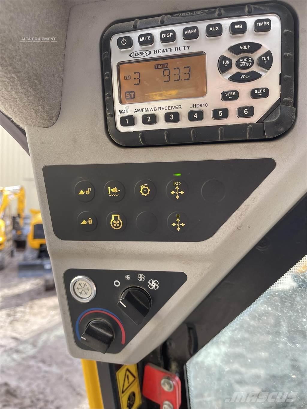 JCB 270T Міні-навантажувачі