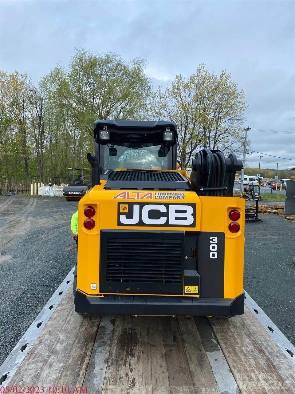 JCB 300 Міні-навантажувачі