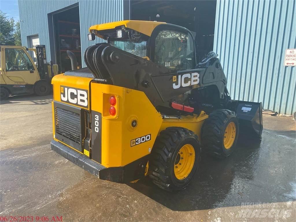 JCB 300 Міні-навантажувачі