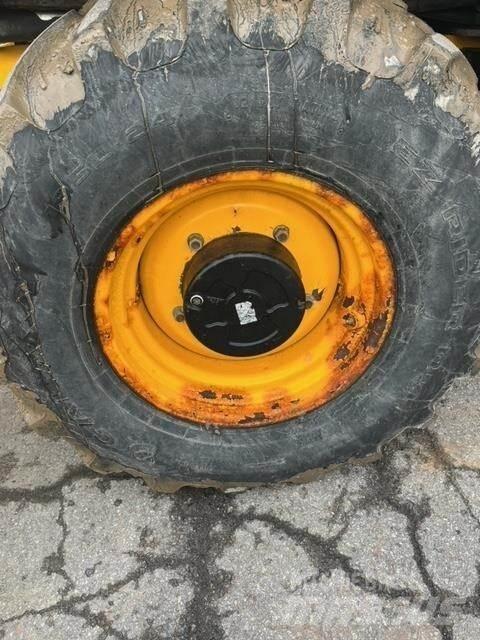 JCB 3CX Екскаватори-навантажувачі