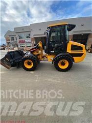 JCB 409 Фронтальні навантажувачі