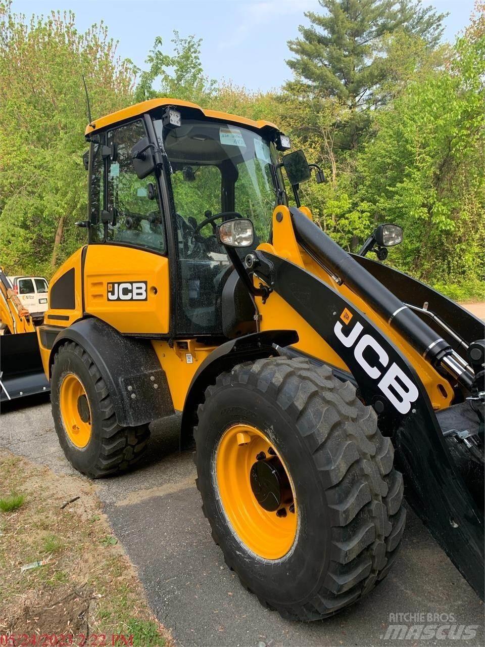 JCB 409 Фронтальні навантажувачі