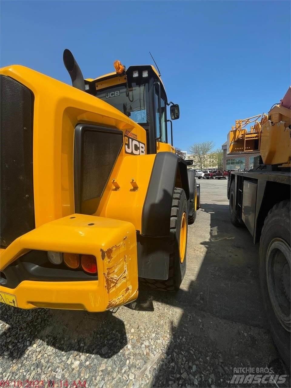 JCB 427ZX Фронтальні навантажувачі