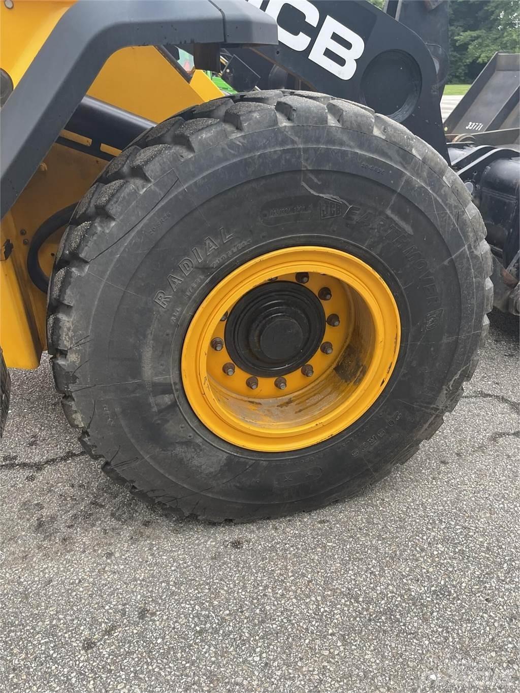 JCB 427ZX Фронтальні навантажувачі