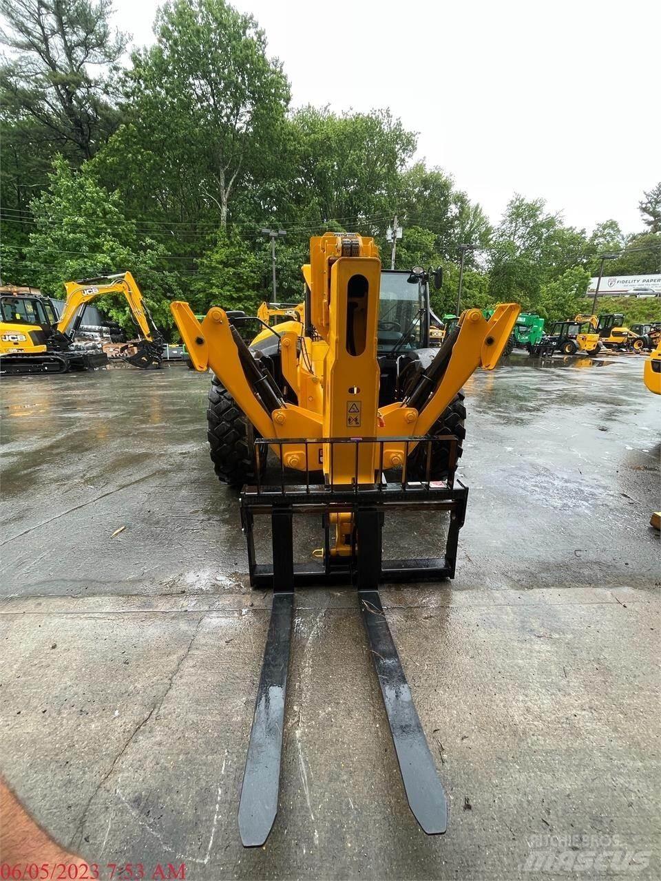 JCB 510-56 Телескопічні навантажувачі