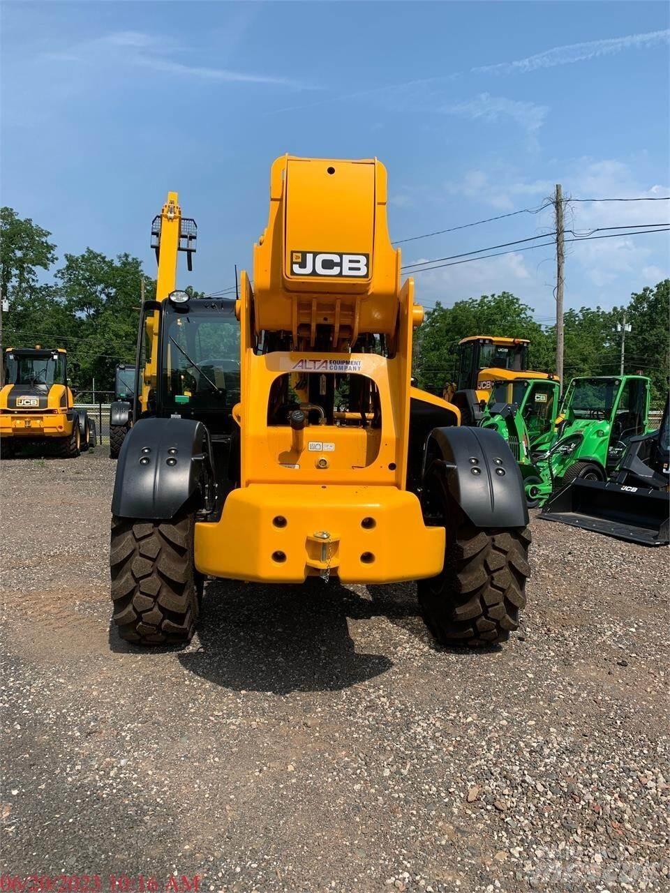JCB 512-56 Телескопічні навантажувачі