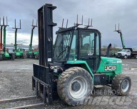 JCB 930 Навантажувачі підвищеної прохідності