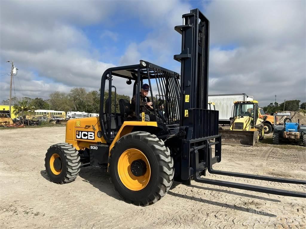 JCB 930 Навантажувачі підвищеної прохідності
