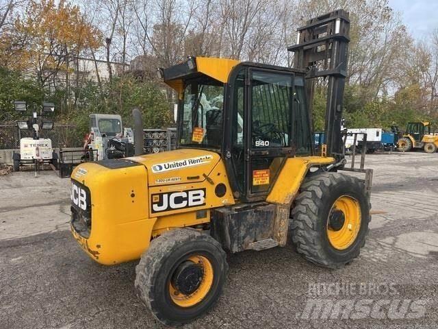 JCB 940 Навантажувачі підвищеної прохідності