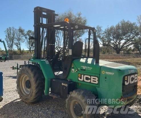JCB 940 Навантажувачі підвищеної прохідності