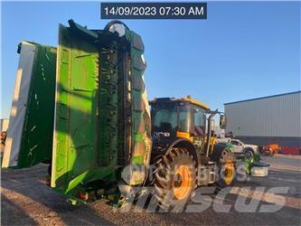 JCB FASTRAC 4220 Трактори