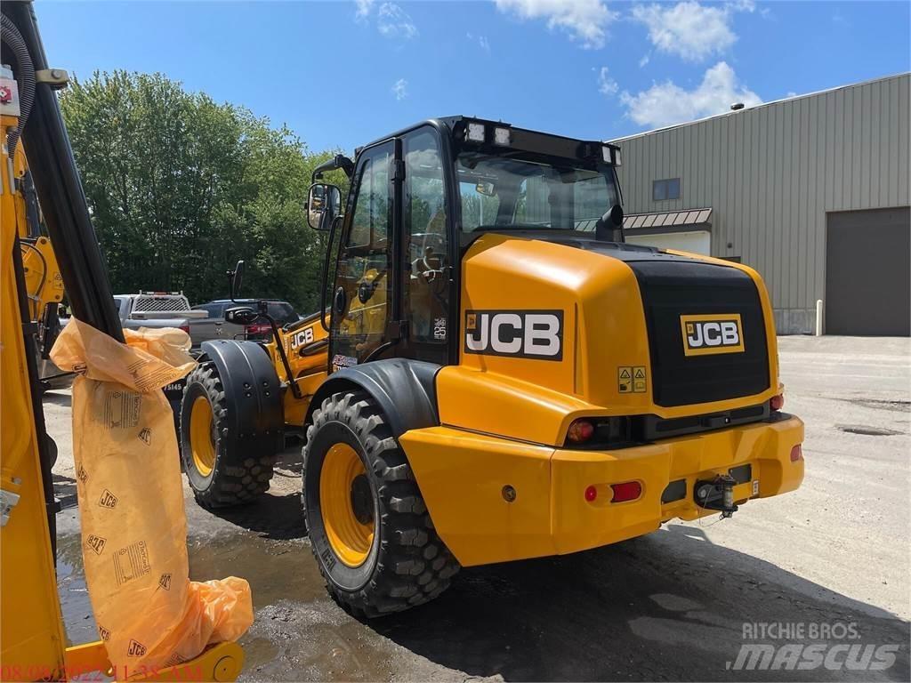 JCB TM320 Фронтальні навантажувачі