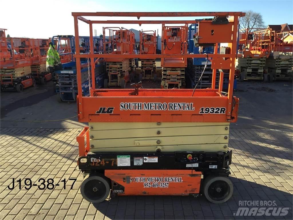 JLG 1932R Підйомники-ножиці