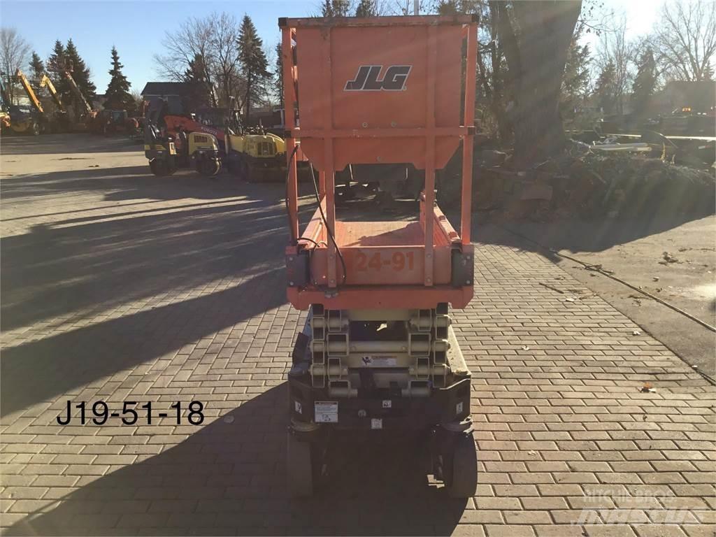 JLG 1932R Підйомники-ножиці