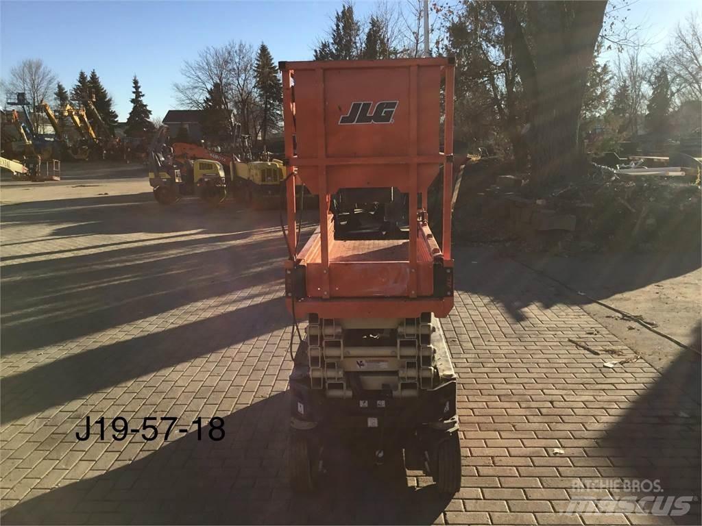 JLG 1932R Підйомники-ножиці