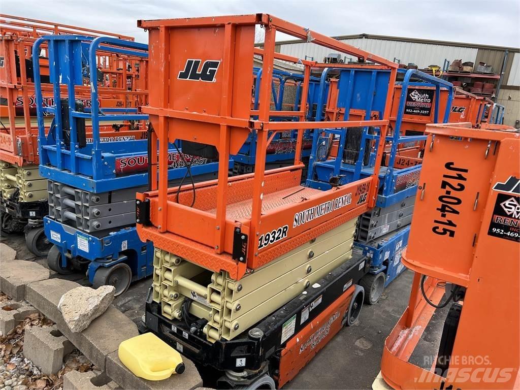 JLG 1932R Підйомники-ножиці