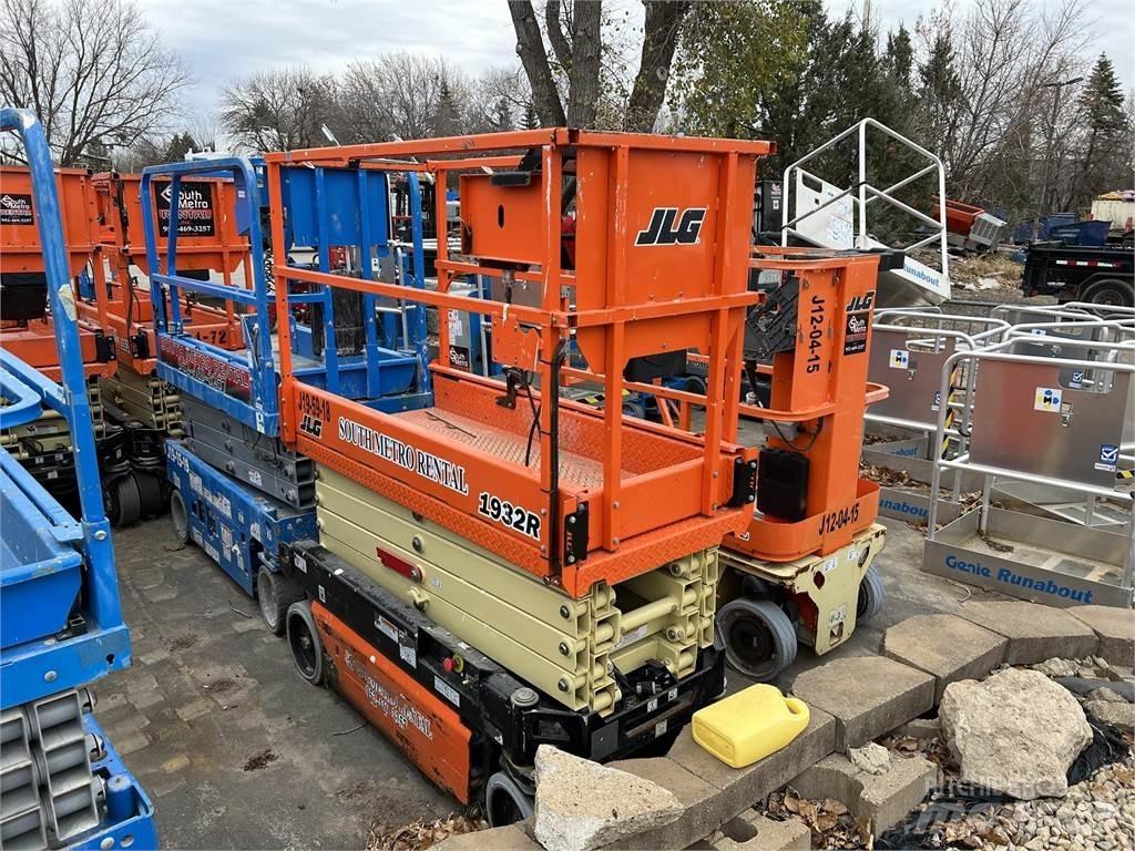 JLG 1932R Підйомники-ножиці