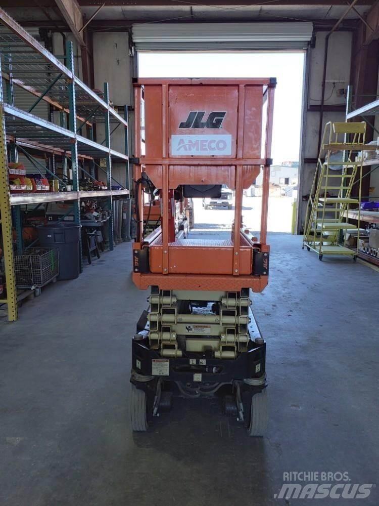 JLG 1932R Підйомники-ножиці