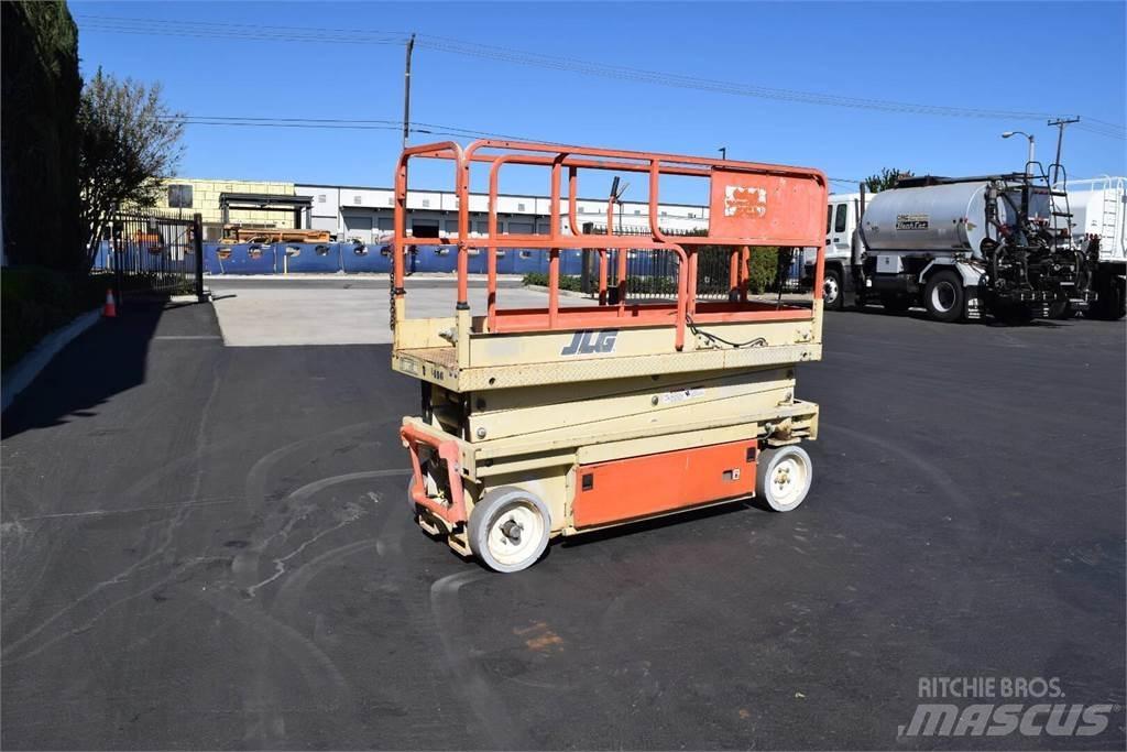 JLG 2033E Підйомники-ножиці