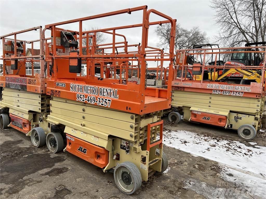 JLG 2632ES Підйомники-ножиці