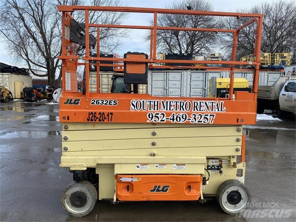 JLG 2632ES Підйомники-ножиці