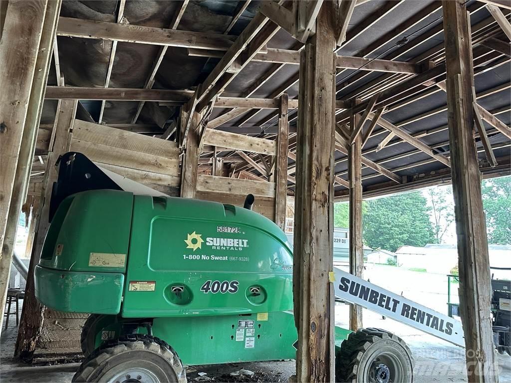 JLG 400S Телескопічні підйомники