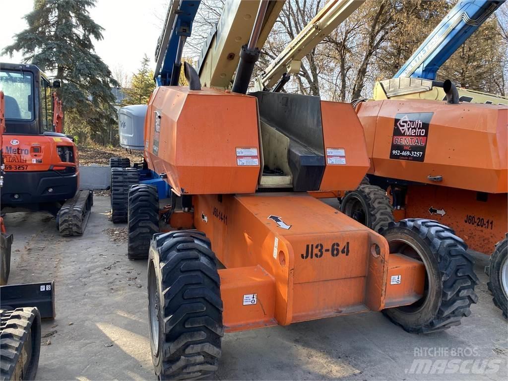 JLG 600S Телескопічні підйомники