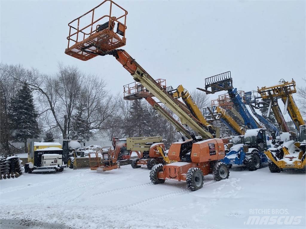 JLG 600S Телескопічні підйомники