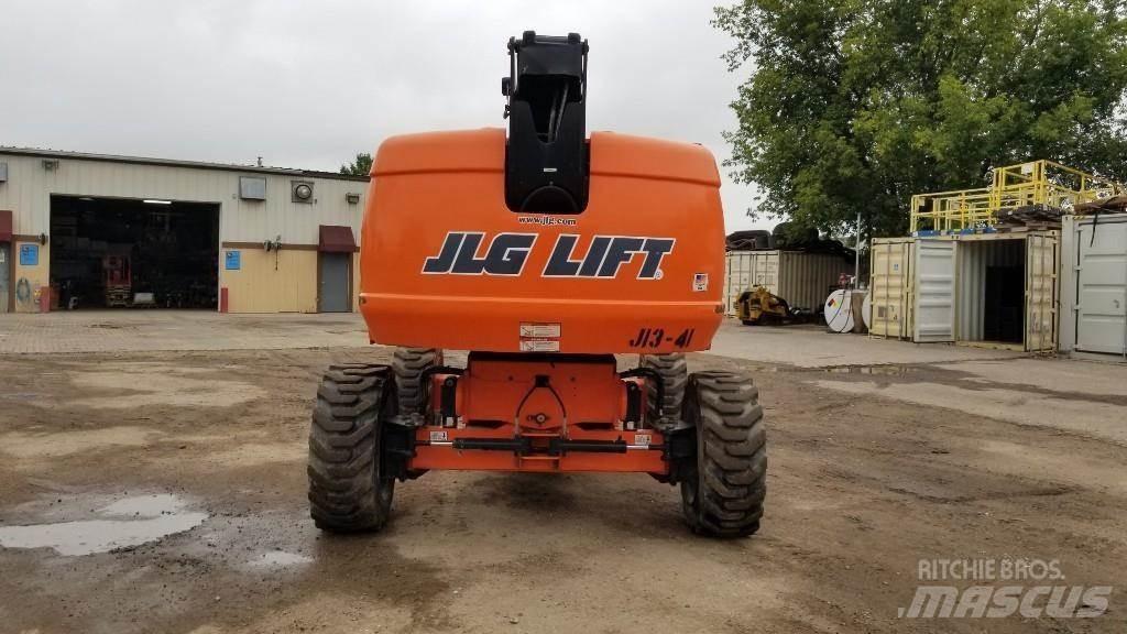JLG 600S Телескопічні підйомники