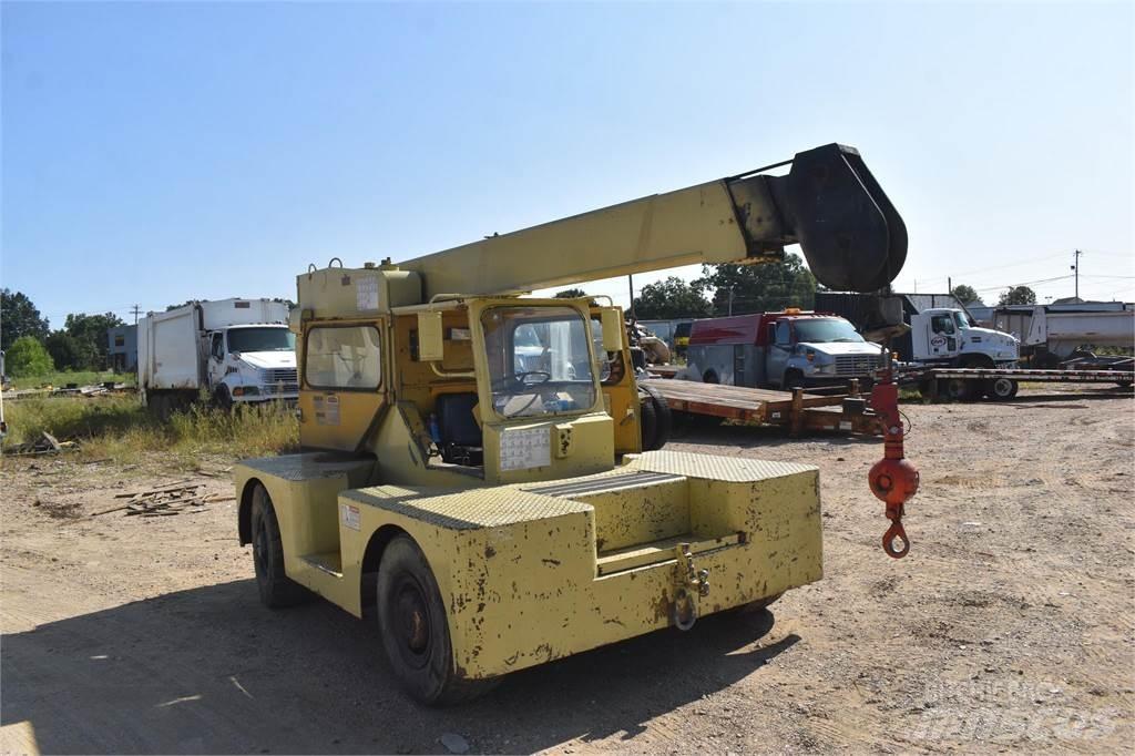 JLG 886D автокрани всюдиходи