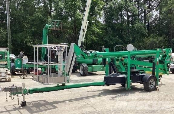 JLG T500J Вишки-причепи