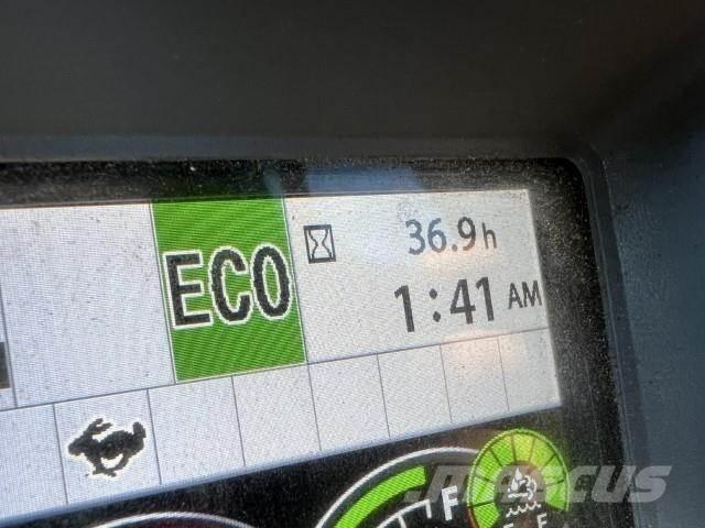 John Deere 135G Гусеничні екскаватори