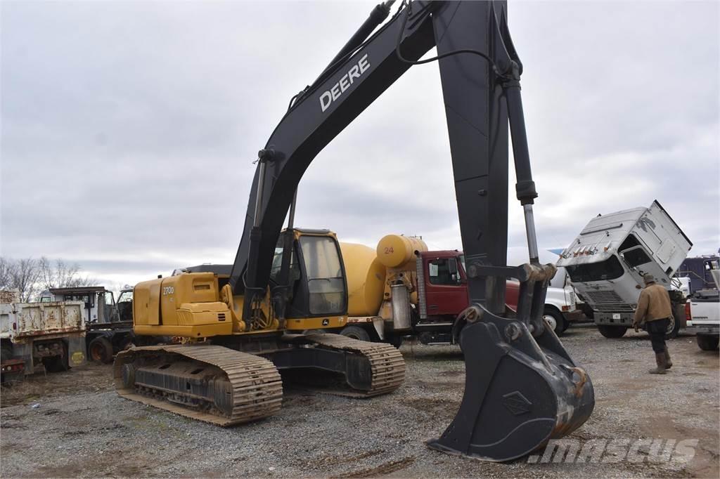 John Deere 270D LC Гусеничні екскаватори