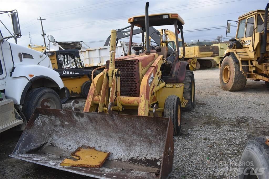 John Deere 310E Екскаватори-навантажувачі