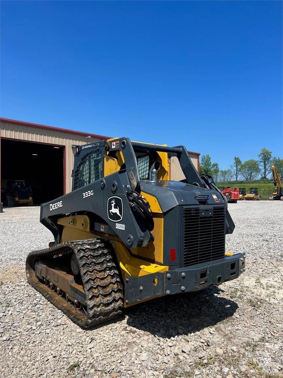 John Deere 333G Міні-навантажувачі